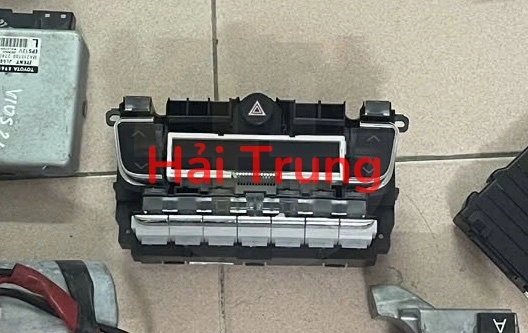 Tháo xe bảng điều khiển công tắc điều hòa Ac Toyota Vios 2022 2023