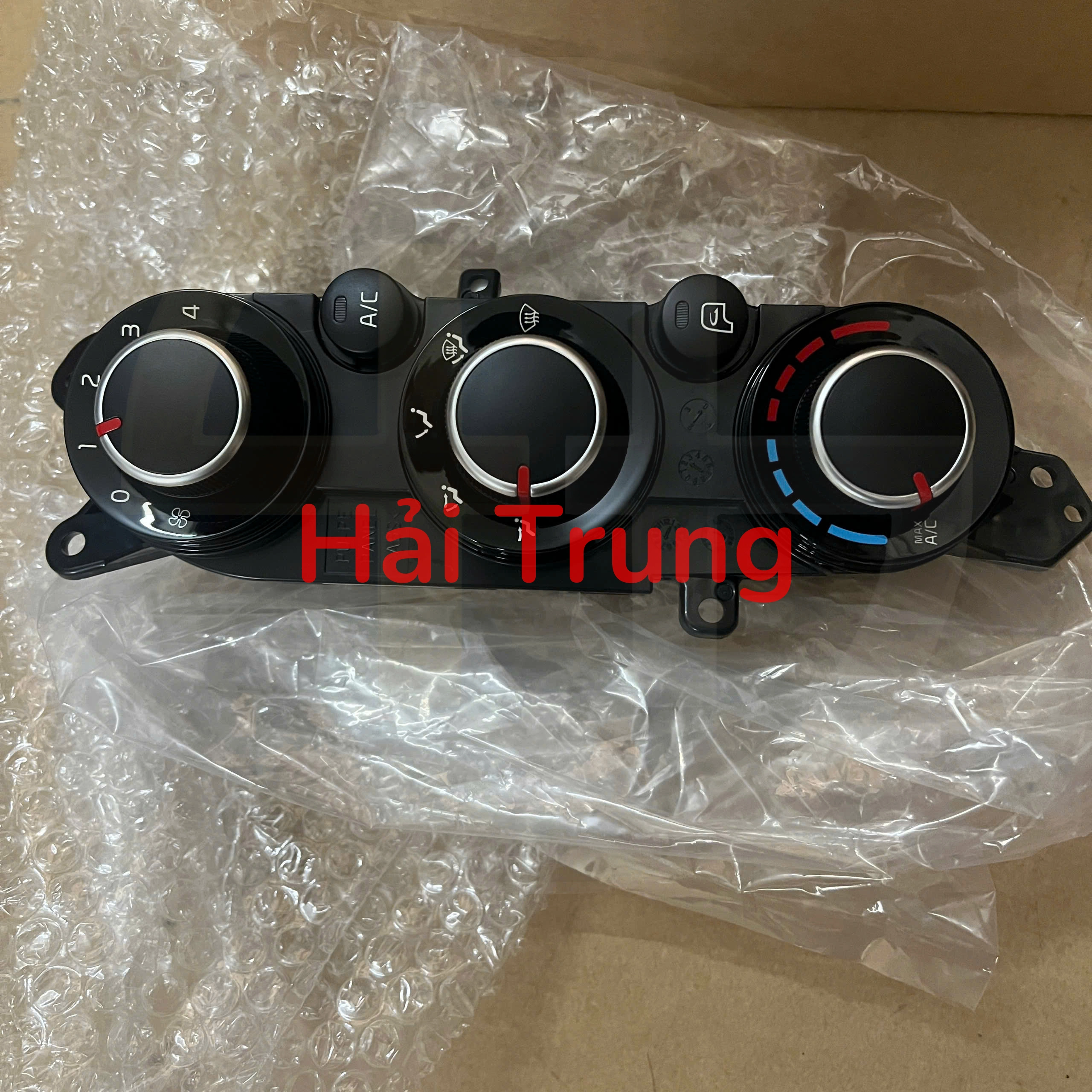 Công tắc điều khiển điều hòa Kia K200 2020