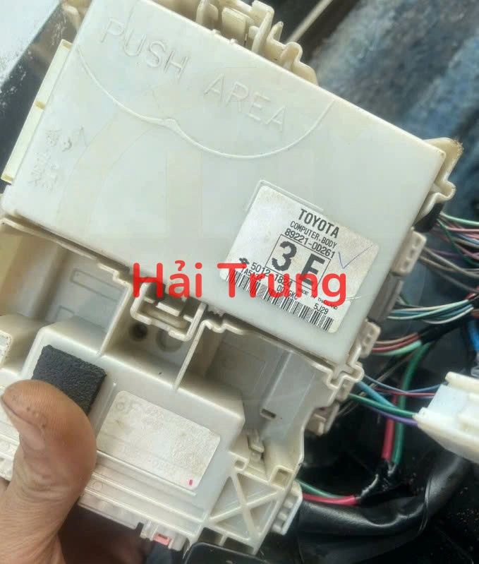 Hộp cầu trì táp lô Toyota Vios 2008-2013 Tháo xe 92210D261 9221-0D261