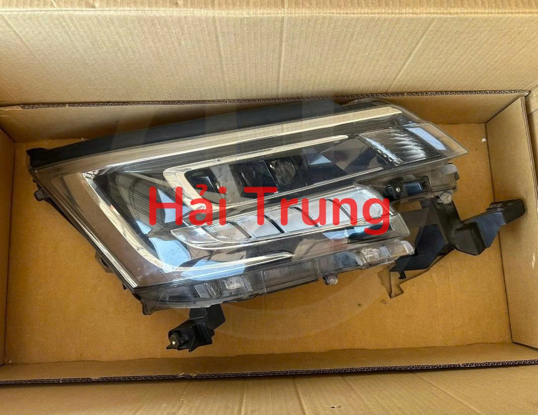 Đèn pha Toyota Hiace 2019-2023 Tháo Xe Zin