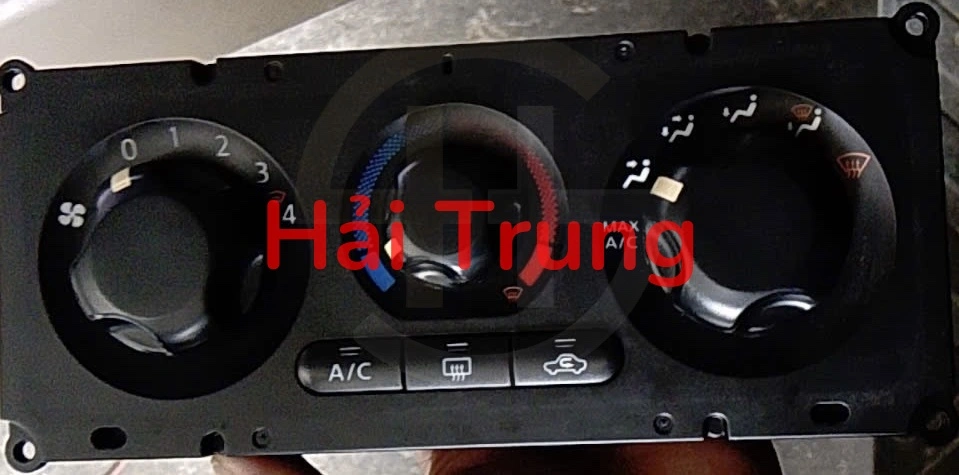 Hộp điều khiển điều hòa Nissan Navara Tháo Xe