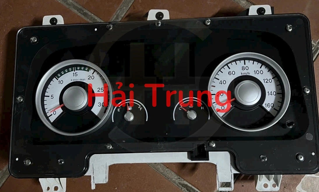 Đồng hồ táp lô Hyundai Trago 5-15 Tấn Tháo Xe  