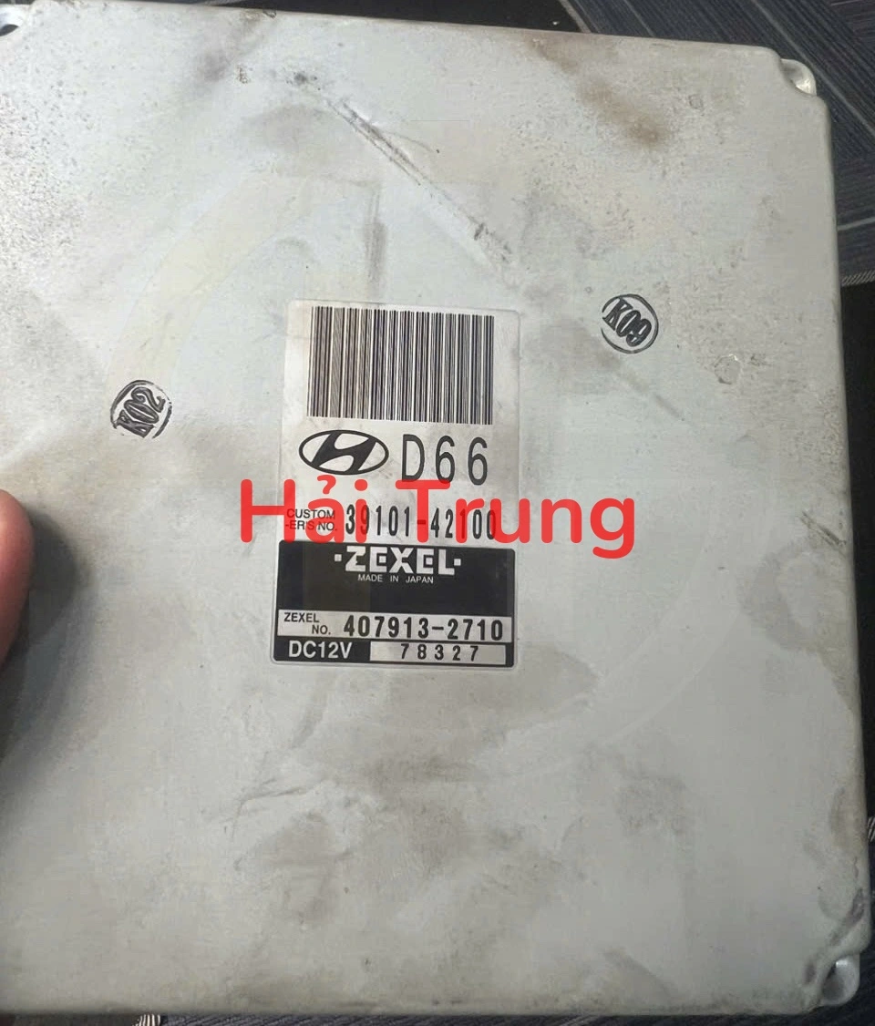 Hộp điều khiển động cơ ECU Hyundai Starex Tháo Xe 39101-42100