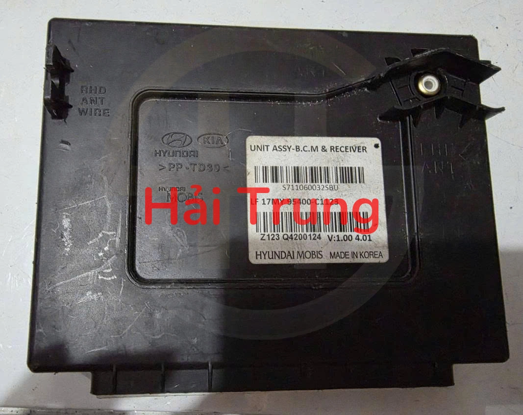 95400C1123 Hộp điều khiển thân xe BCM Hyundai Sonata 2019 Tháo Xe