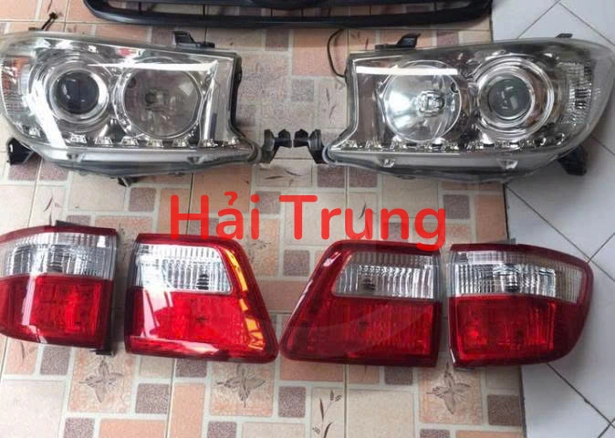 Bộ đèn Toyota Fortuner 2009-2011 Tháo Xe