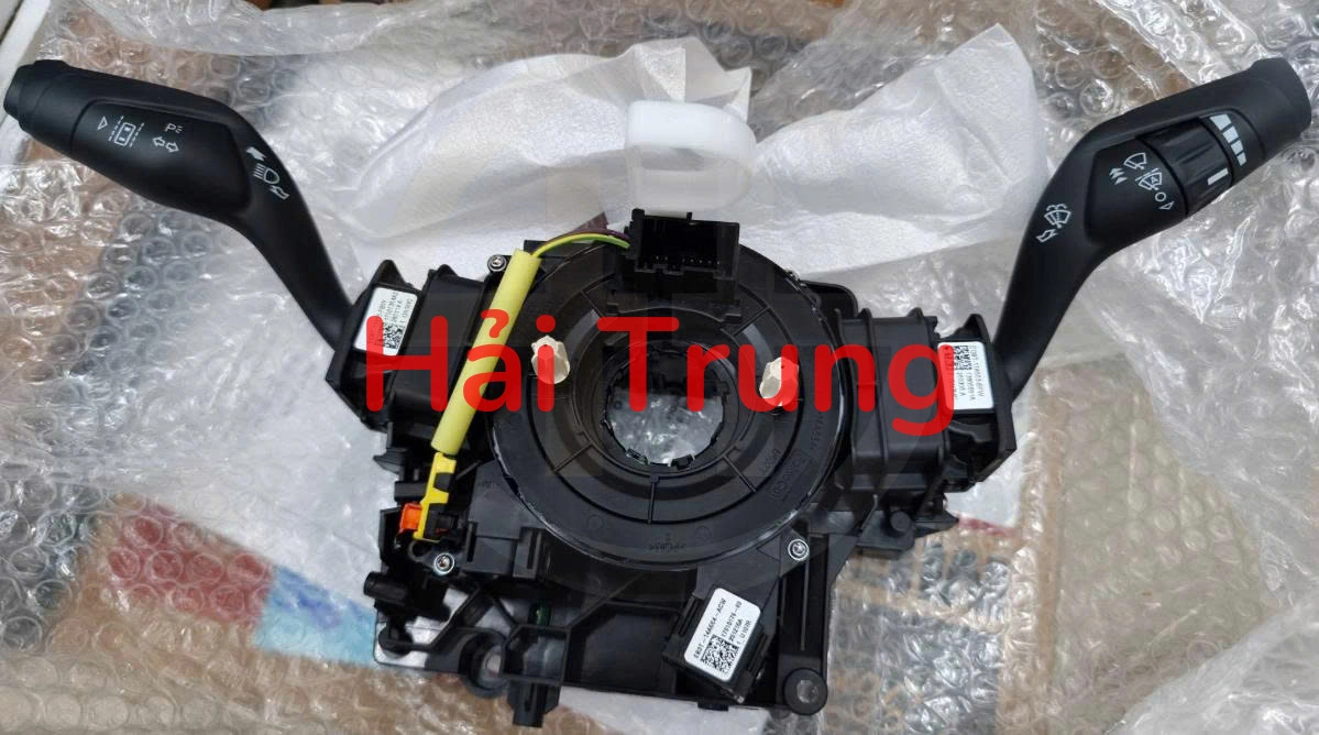 Cụm công tắc pha cos, gạt mưa Ford Territory