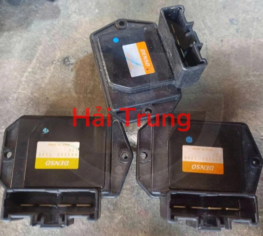4993002240 Hộp điều khiển mô tơ quạt sưởi Toyota Vios Tháo Xe