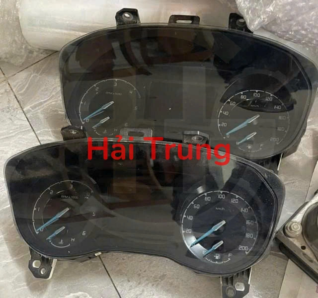 Đồng hồ táp lô Ford Ranger Tháo Xe