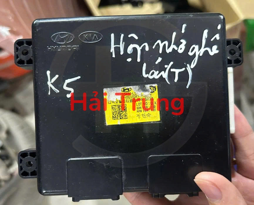 95450L3000 Hộp mo dun nhớ ghế Kia K3 2022-2024