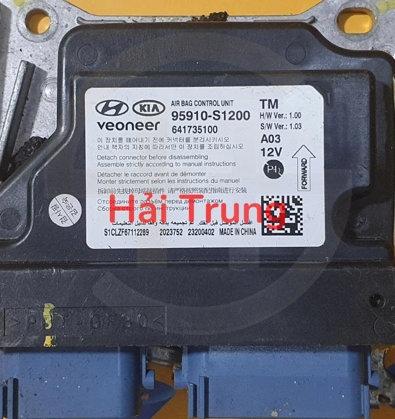 Hộp điều khiển túi khí Hyundai Santafe 2020 Tháo xe 95910S1200