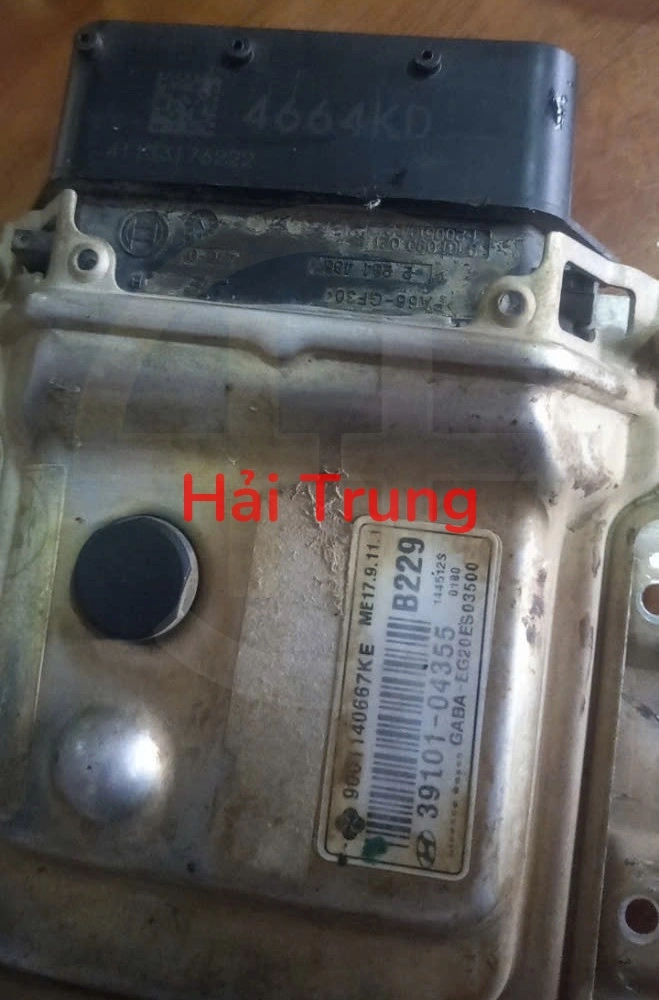 Hộp điều khiển động cơ Ecu Hyundai I10 Tháo xe 3910104355