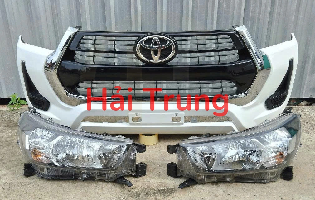 Cản trước liền cụm Toyota Hilux 2020-2025 Tháo xe  