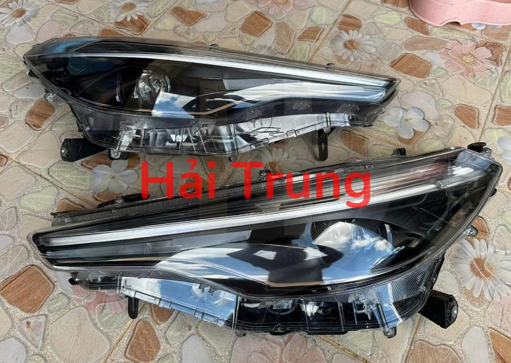 Đèn pha Toyota Corolla Cross GR SPORT Tháo Xe  