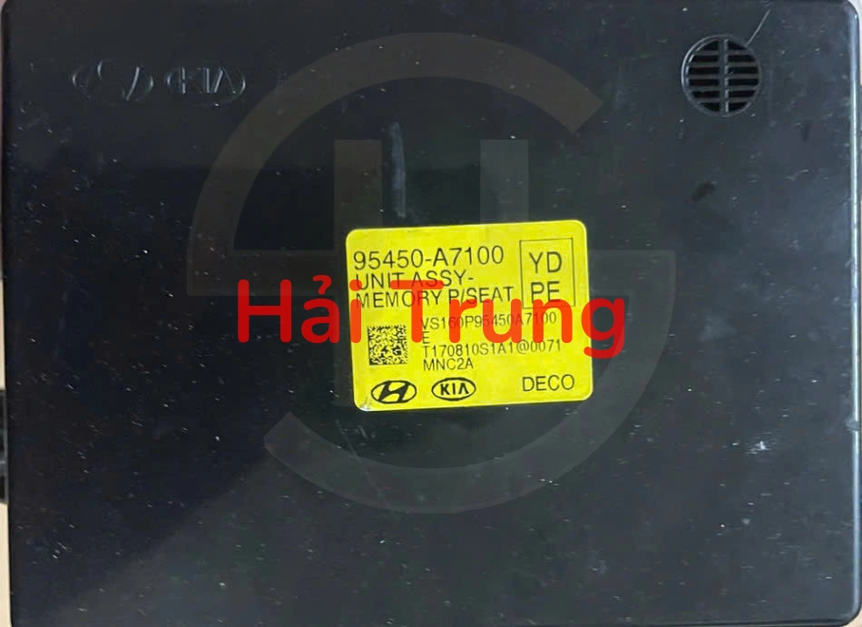 Hộp điều khiển ghế Kia Cerato 2012-2018 95450A7100