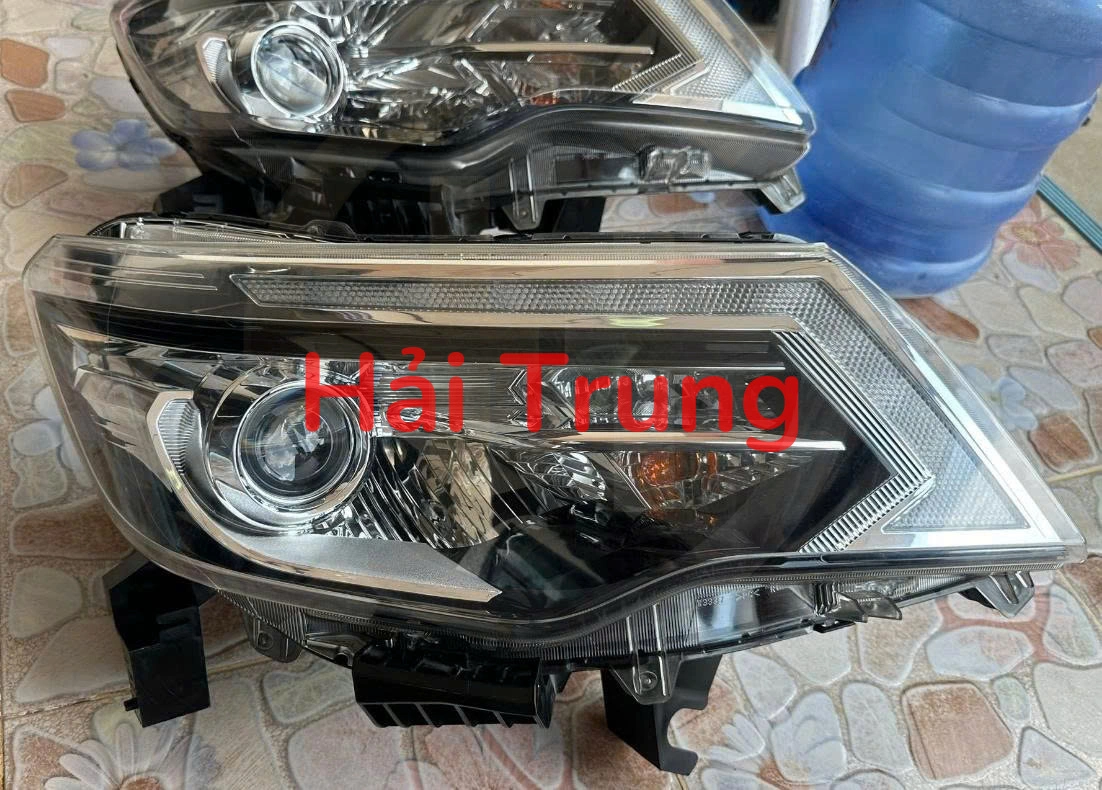 Đèn pha Nissan Terra 2018 2019 2020 Tháo Xe