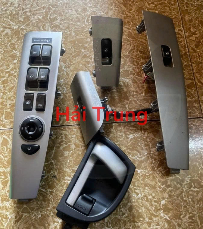 Công tắc đủ bộ Hyundai Santafe 2009-2011 Tháo xe