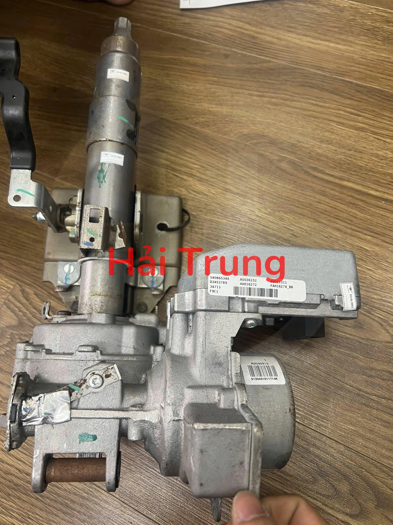 Tháo xe Cột lái, cọc lái Ford Fiesta