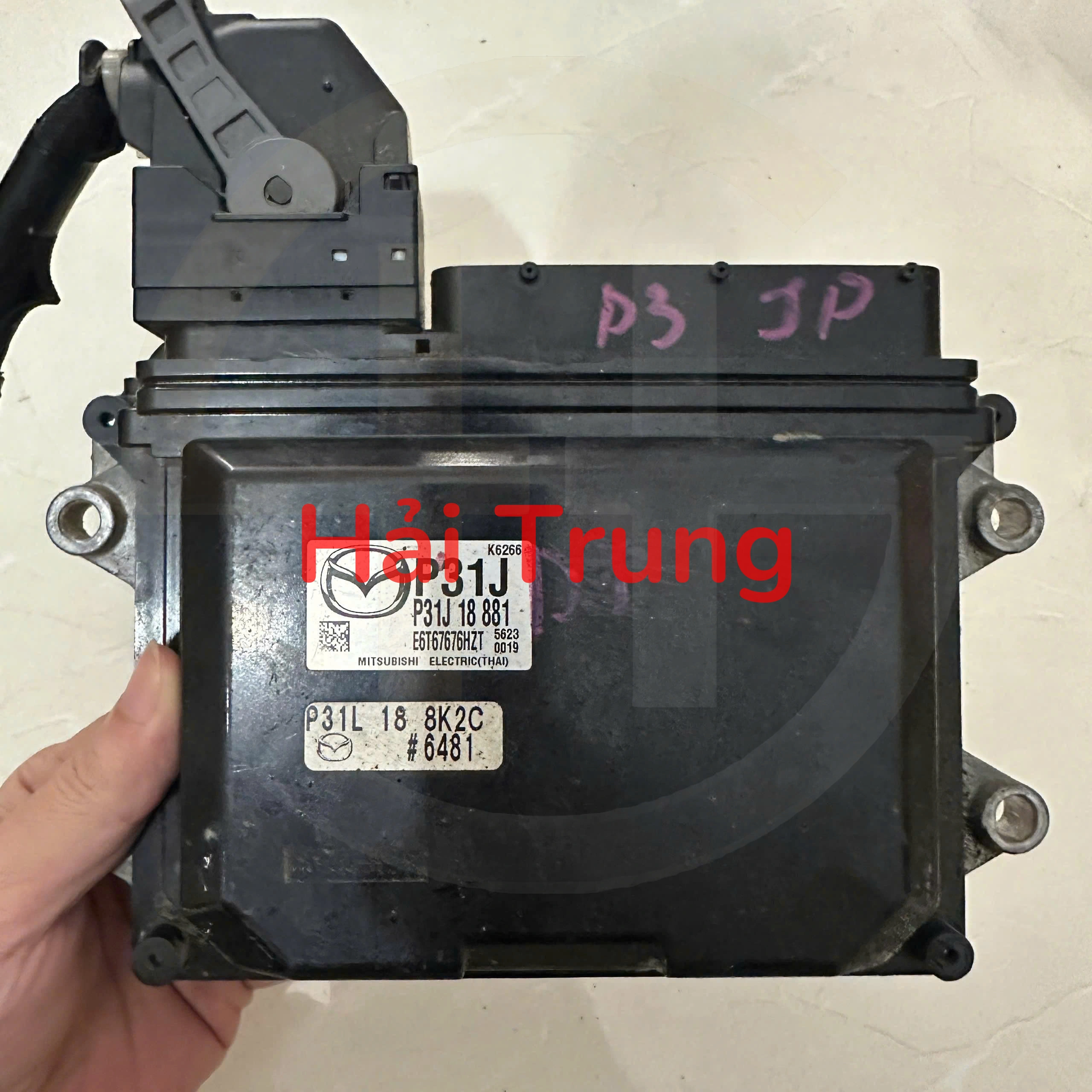 P31J18881 Hộp điều khiển động cơ ECU Mazda 2 2015 - 2019 1.5L Skyactiv-G Tháo Xe