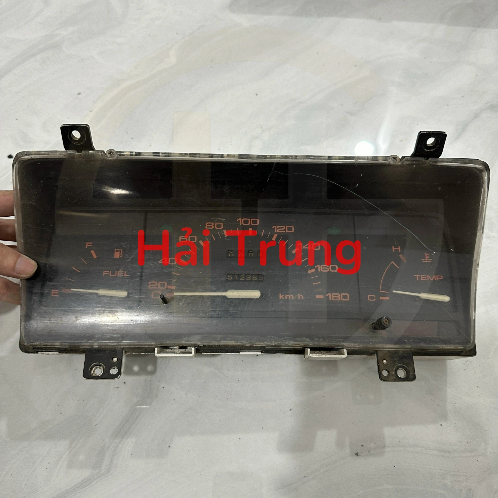 Đồng hồ táp lô Mazda B2000 B2200 B2600 1986-1993 Tháo Xe