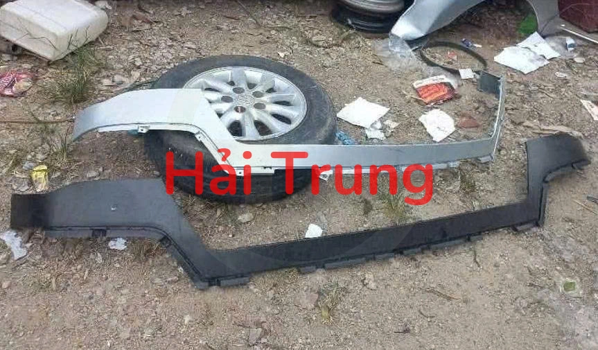 Cản trước dưới Hyundai Solati Tháo Xe