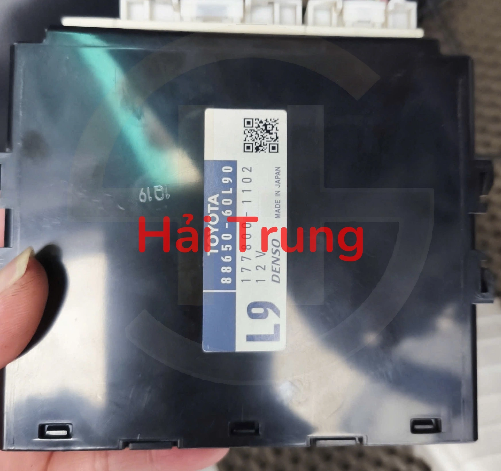 Hộp điều khiển điều hòa Toyota Land Cruiser Tháo Xe 8865060L90