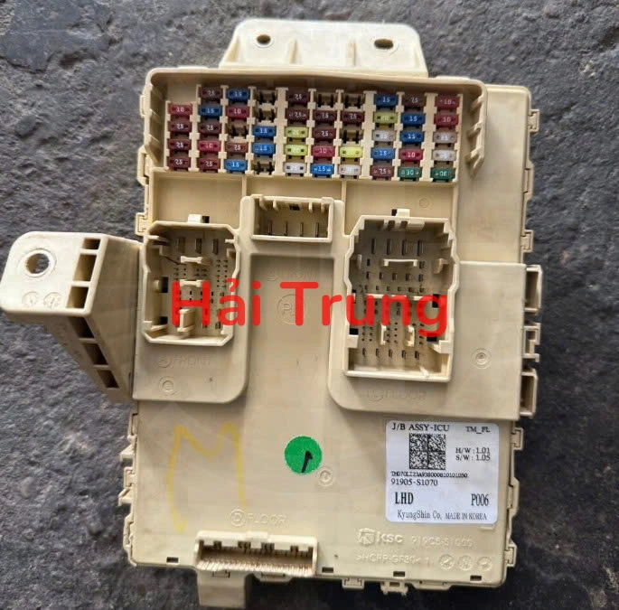 Hộp cầu trì Hyundai Santafe 2022-2025 91905S1070