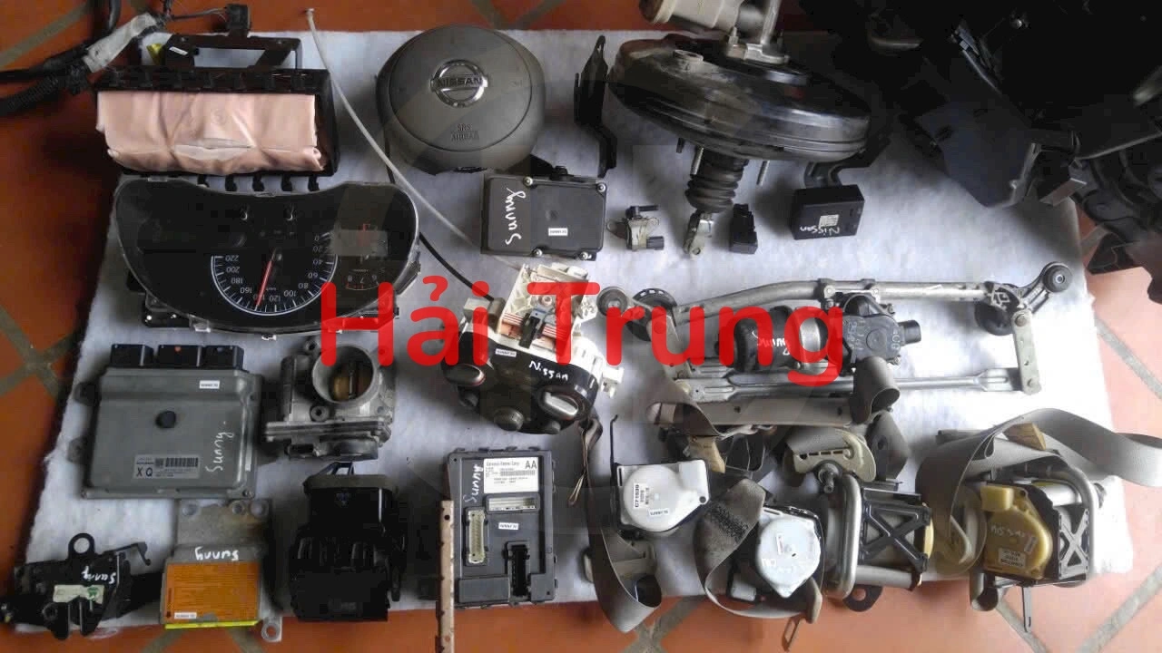 Bộ điện, bộ nổ Nissan Sunny Tháo xe