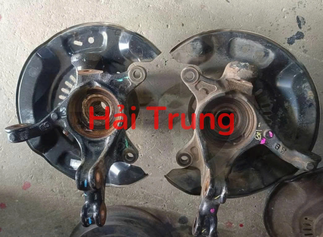 Ngõng moay ơ Toyota Vios Tháo Xe