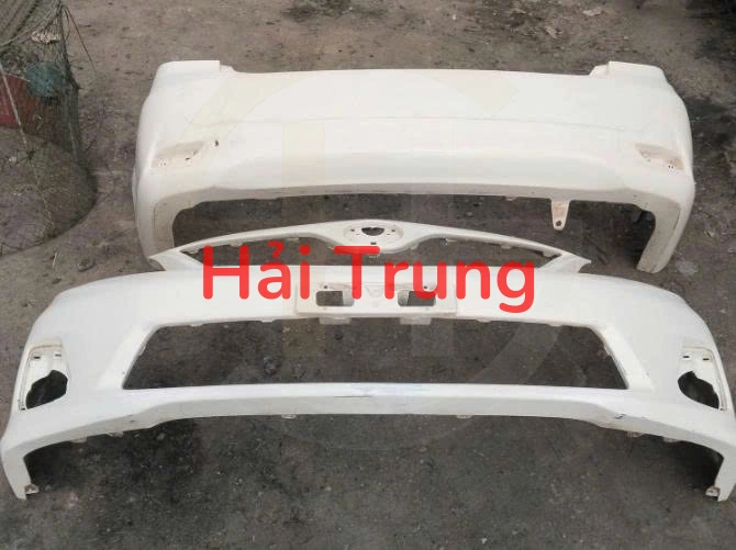Cản trước Toyota Altis 2008 2009 2010 Tháo Xe màu Trắng  