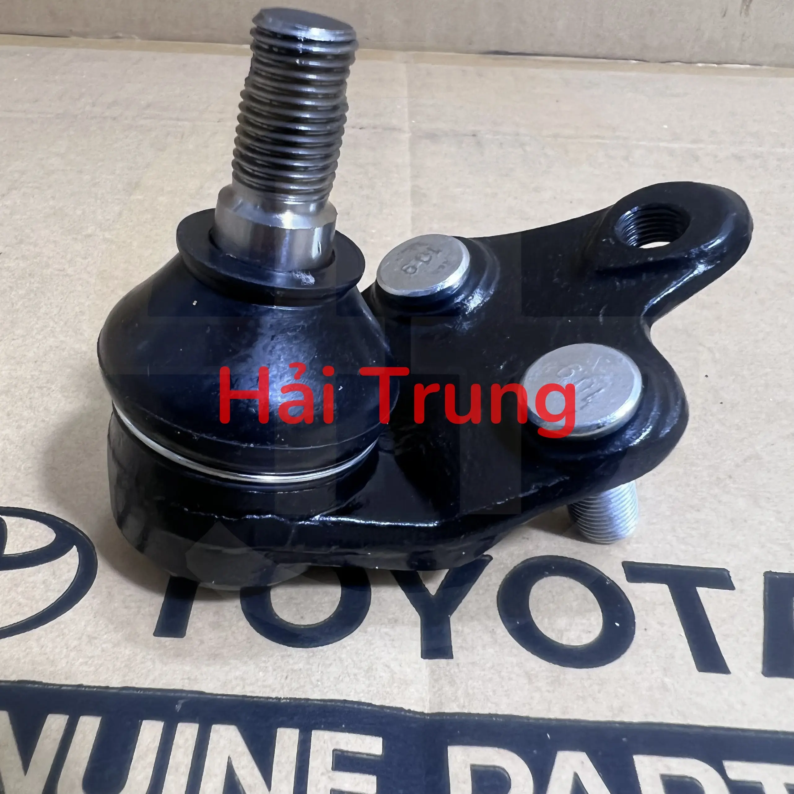 Rotuyn trụ Toyota Corona chính hãng