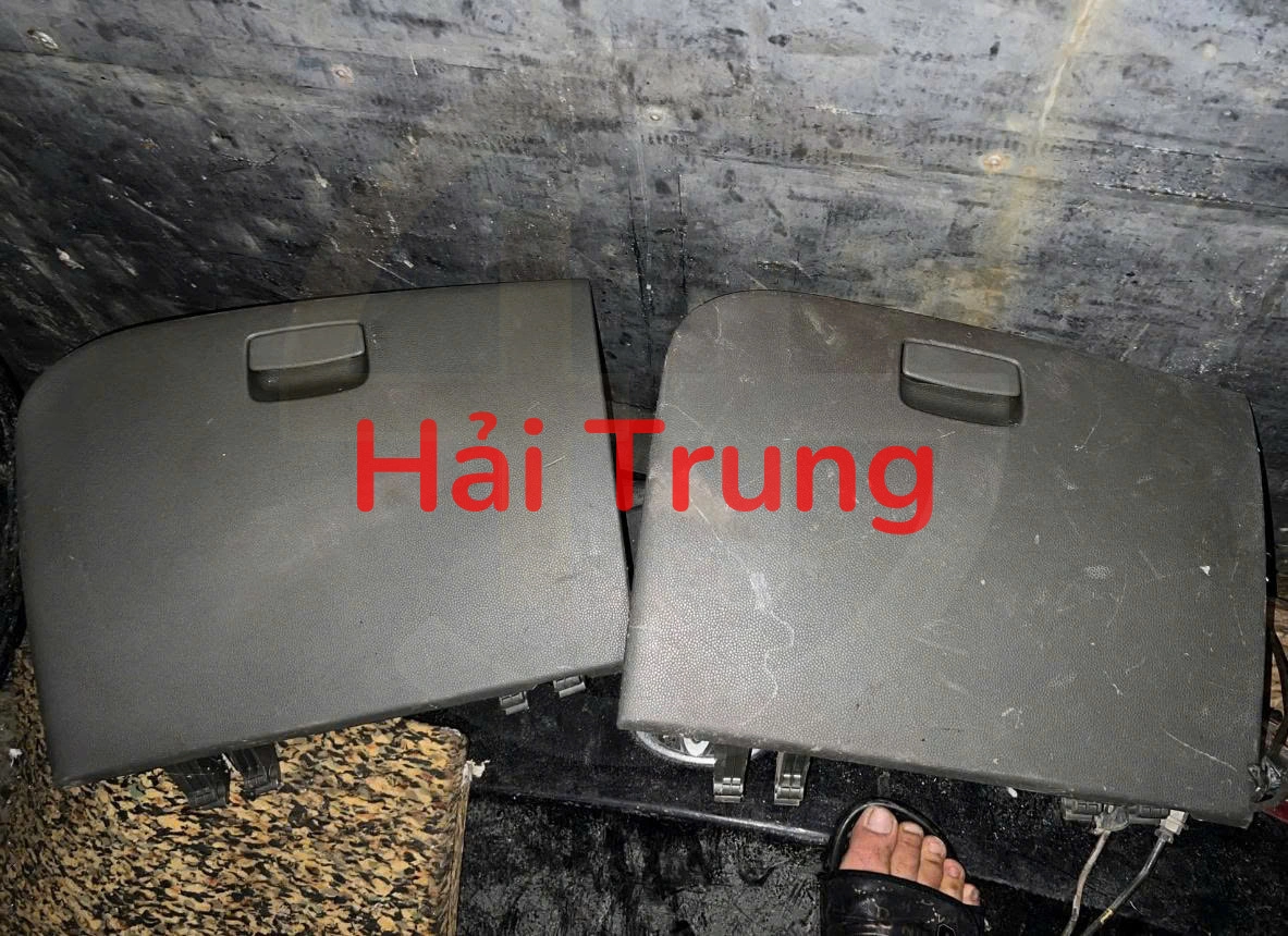 Nắp cốp phụ trong xe Kia Morning 2012-2018 Tháo Xe