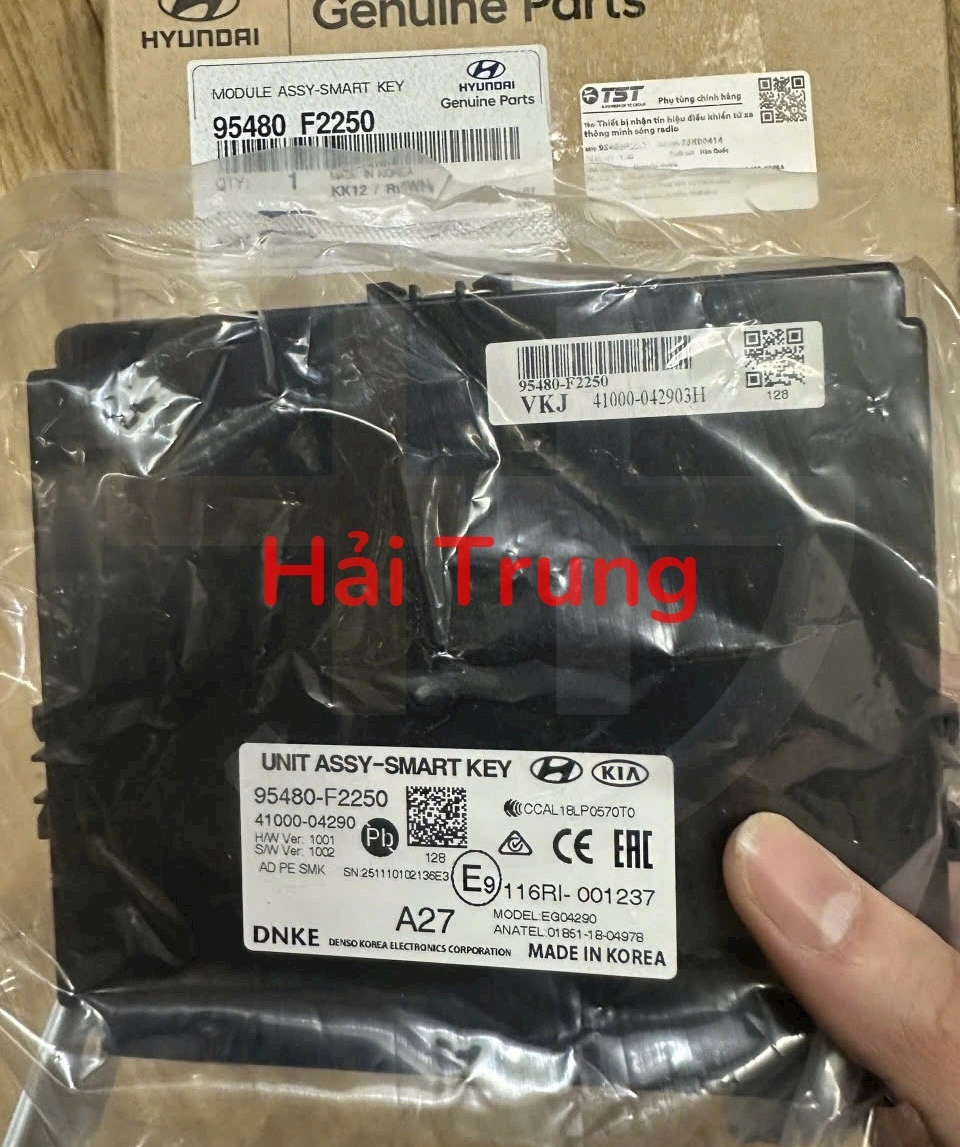 Hộp điều khiển khóa thông minh Smart Key Hyundai Elantra 2017 95480F2250