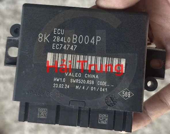 Hộp cảnh báo lùi Mitsubishi Xforce Tháo Xe 284L0B004P