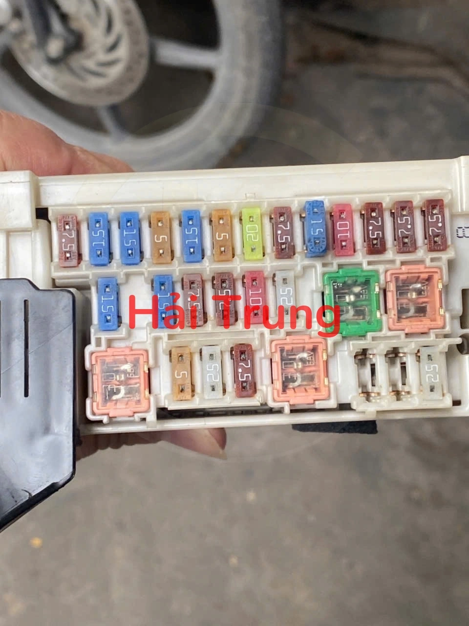 Hộp cầu trì Toyota Vios 2018