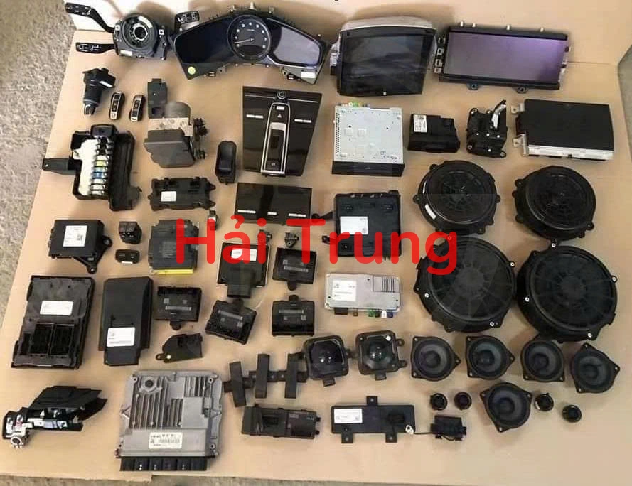 Full bộ điện, bộ nổ, hộp điện đầy đủ Porsche Panamera Tháo Xe