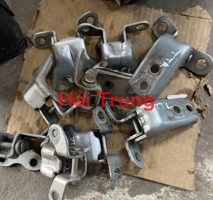 Bản lề cửa Toyota Innova 2006-2016 Tháo Xe