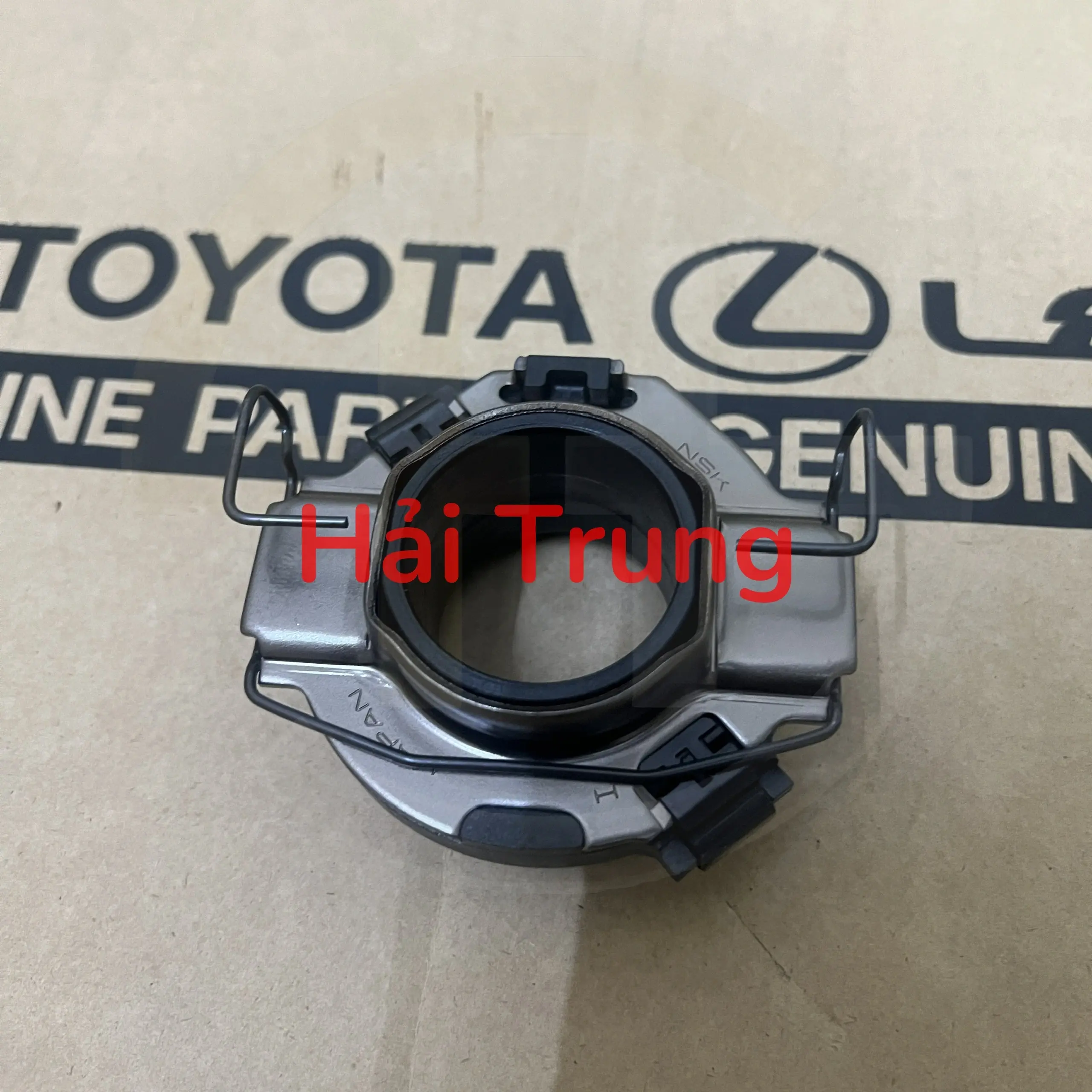 Bi tê Toyota Fortuner 2012