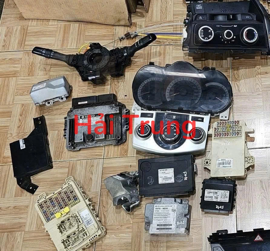 Phụ tùng điện KIA FORTE Tháo xe Hộp điện, Hộp cầu trì, Hộp túi khí, Cọc lái, Đồng hồ, Công tắc điều hòa, Màn hình
