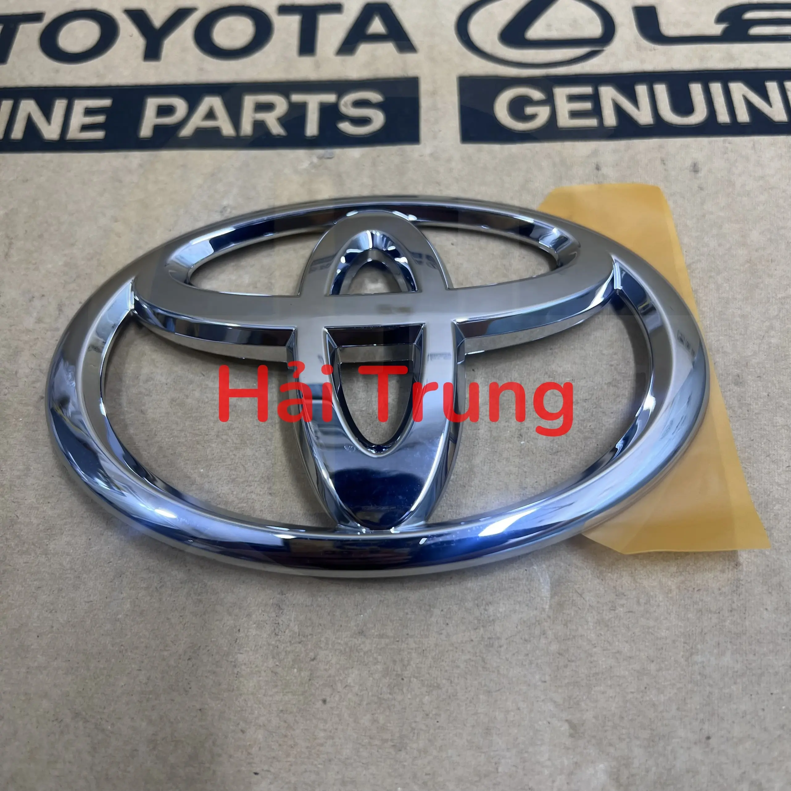 Logo ca lăng Toyota Veloz, Avanza 2022-2025 chính hãng 75311-BZ200