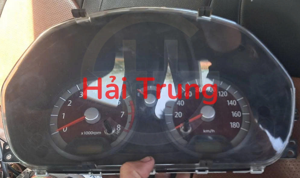 Đồng hồ táp lô Morning Tháo Xe