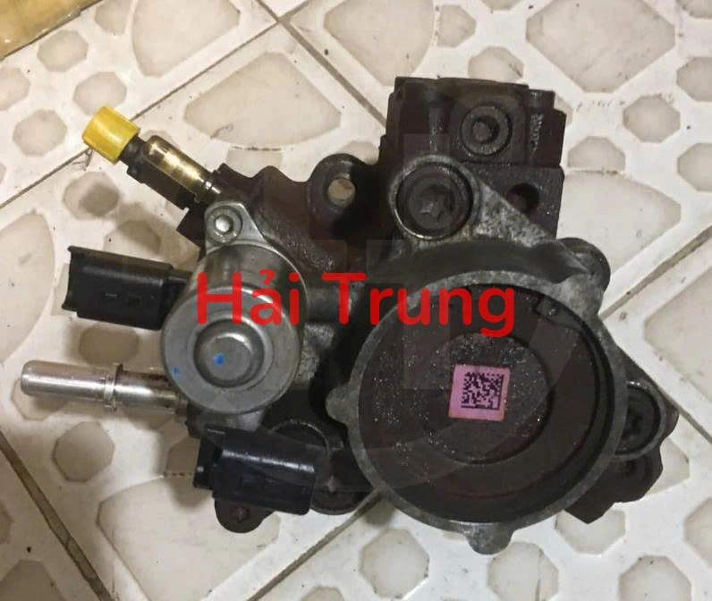 Tháo xe Bơm cao áp Ranger 2.2 & BT 50 2.2 