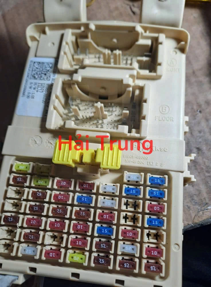 Hộp cầu trì Hyundai Accent 2018-2020 Tháo xe 91950H6520