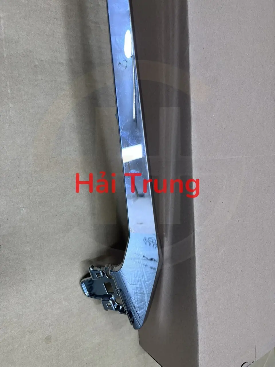 Nẹp mạ cản trước Mitsubishi Xpander 2022-2024 chính hãng 6407A450 