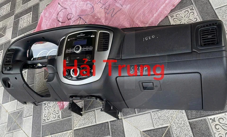 Bảng táp lô Ford Escape 2009-2013 Tháo Xe