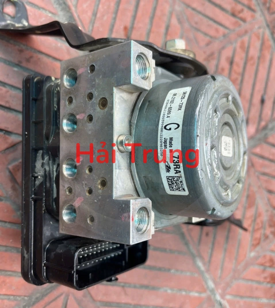 Cụm ABS Suzuki XL7 Tháo xe