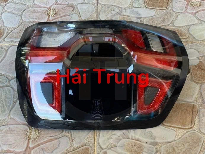Cụm đèn hậu Led Ford Ranger 2023 Wildtrak Tháo Xe