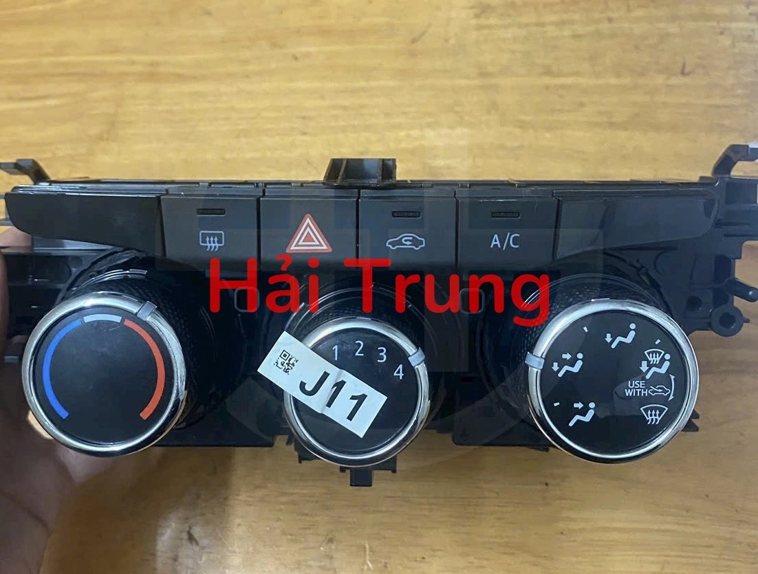 Tháo xe bảng điều khiển công tắc điều hòa Ac Toyota Vios
