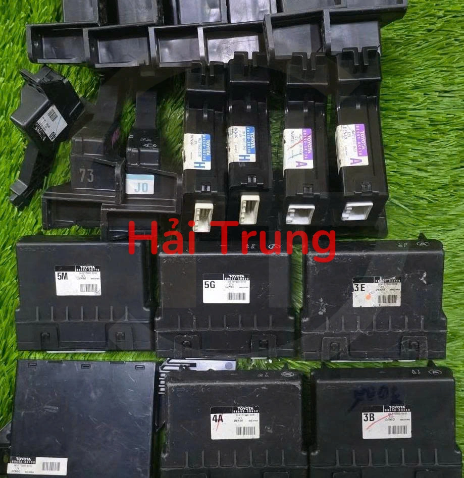 Hộp điều khiển điều hòa Toyota Vios, Altis Tháo Xe