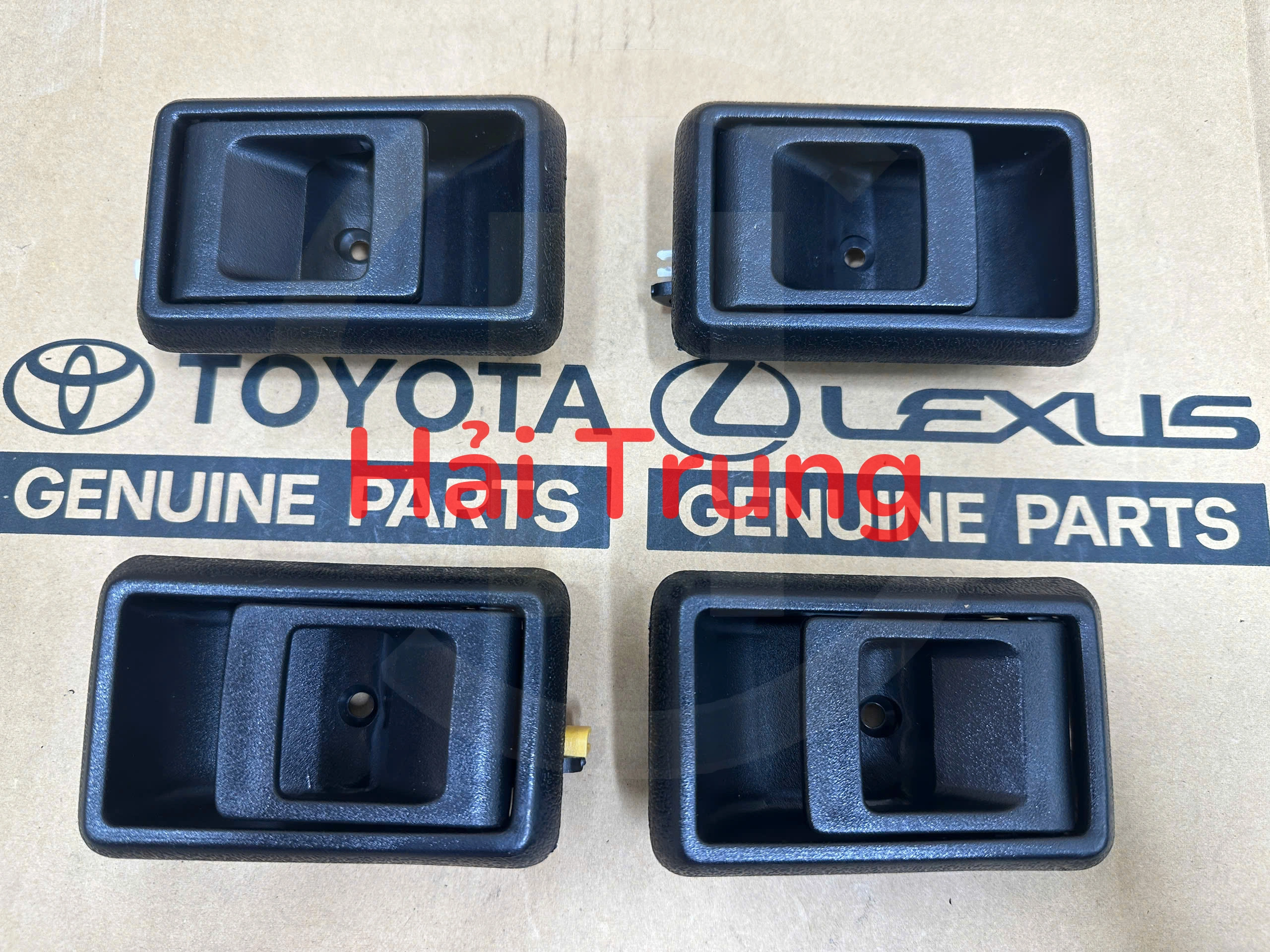 Tay mở cửa trong Toyota Corolla 1989-1991 Đài Loan 