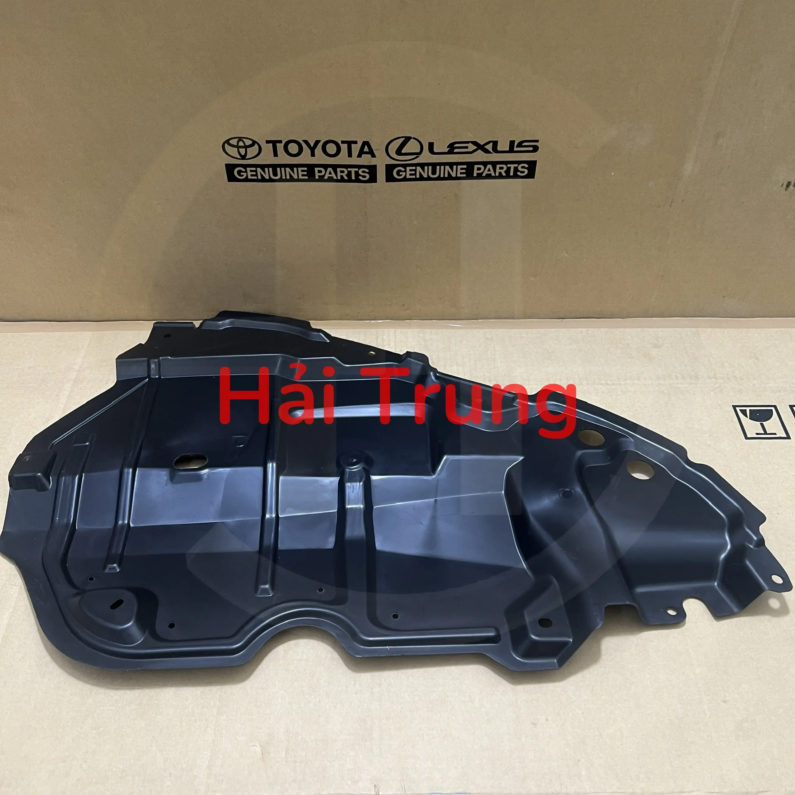 Chắn bùn gầm máy Toyota Camry 2007-2011 RH